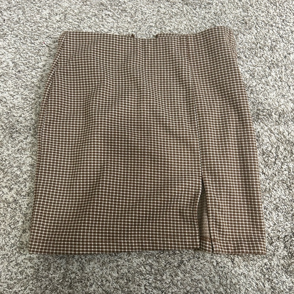 Brown plaid skirt
